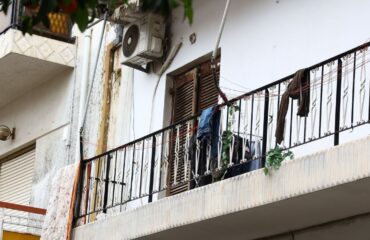 Υποσιτισμένα τα παιδιά που ζούσαν σε σπίτι «τρώγλη» στους Αγίους Αναργύρους