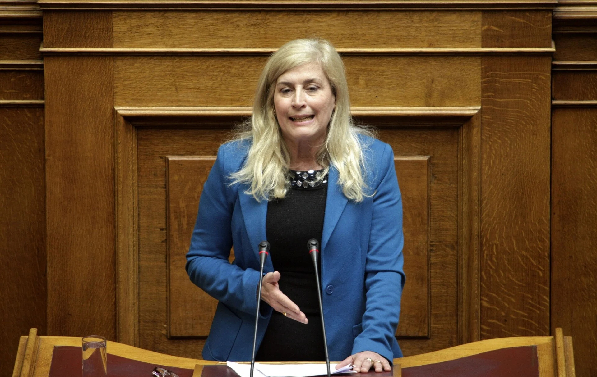 Ε.Αυλωνίτου: Aνακοίνωσε πως αποχωρεί από τον ΣΥΡΙΖΑ