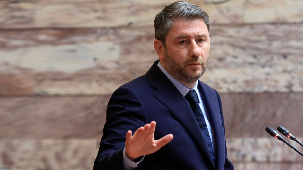 Η απάντηση του υπουργείου Οικονομικών στις προτάσεις Ν.Ανδρουλάκη για το ιδιωτικό χρέος