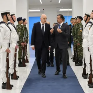 Εμβάθυνση συνεργασίας Ελλάδας – Ηνωμένων Αραβικών Εμιράτων: Επαφές και υπογραφές συμφωνιών