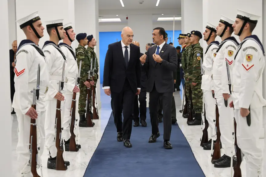 Εμβάθυνση συνεργασίας Ελλάδας – Ηνωμένων Αραβικών Εμιράτων: Επαφές και υπογραφές συμφωνιών