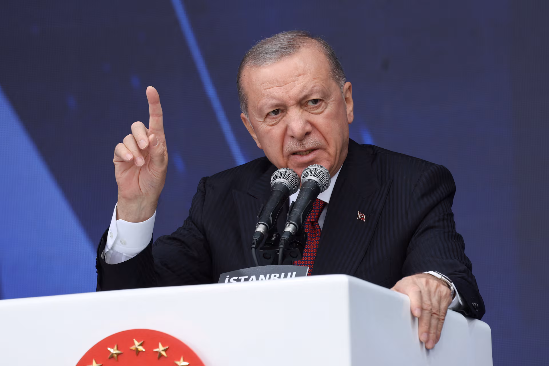 Ο Τ.Ερντογάν λέει στους Τούρκους να κάνουν παιδιά αλλά η ακρίβεια τους έχει «γονατίσει»
