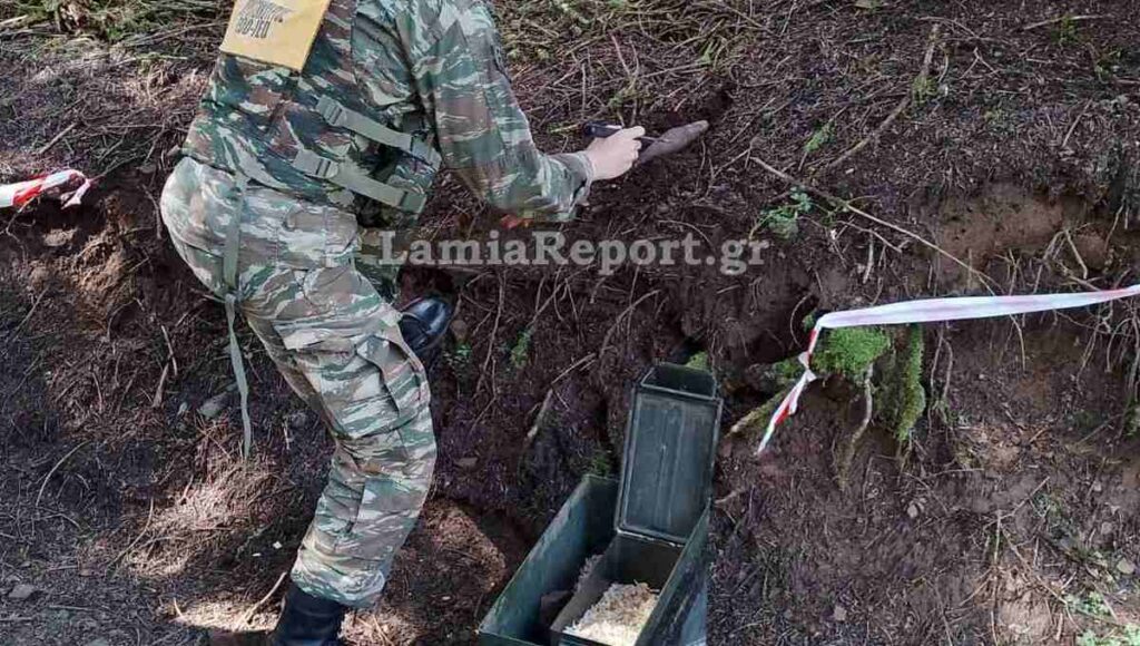 Ευρυτανία: Με ελεγχόμενη έκρηξη εξουδετερώθηκε το βλήμα όλμου που εντοπίστηκε σε δάσος (βίντεο)