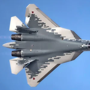 Βίντεο: Ρωσικό μαχητικό Su-57 επιχειρεί σε περιοχές του ευρωπαϊκού τμήματος της Ρωσίας για ανίχνευση ουκρανικών UAV