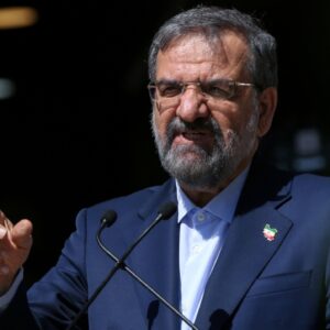Πρώην διοικητής των IRGC για Ν.Τραμπ: «Θέτει τελεσίγραφο για στρατιωτική επίθεση & μετά το ακυρώνει μόνος του»