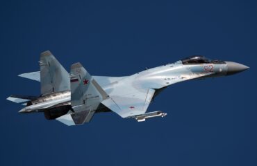Η Βρετανία έστειλε αναγνωριστικό αεροσκάφος στην Μαύρη Θάλασσα: Η Ρωσία με Su-35 το αναχαίτισε