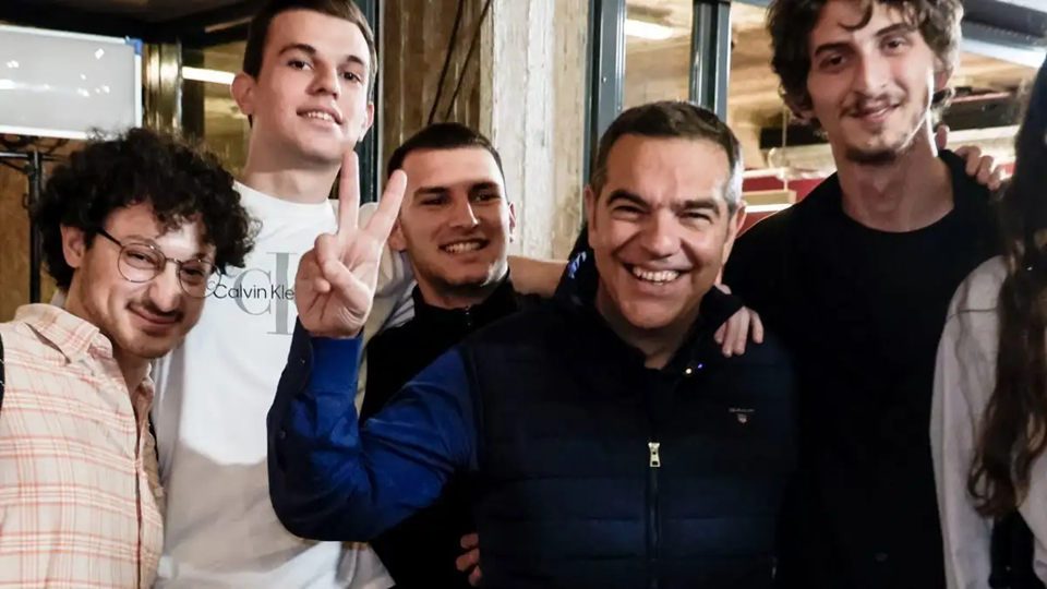 Από το «Ιθάκη» μέχρι το «Λάουρα»: Τα ονόματα που προτείνουν οι νέοι για το κόμμα που ετοιμάζει ο Α.Τσίπρας
