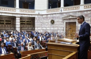 156 βουλευτές ΝΔ και τα 65 κυβερνητικά στελέχη αύξησαν τον πλούτο τους κατά 71 εκατομμύρια ευρώ σε 1 χρόνο!