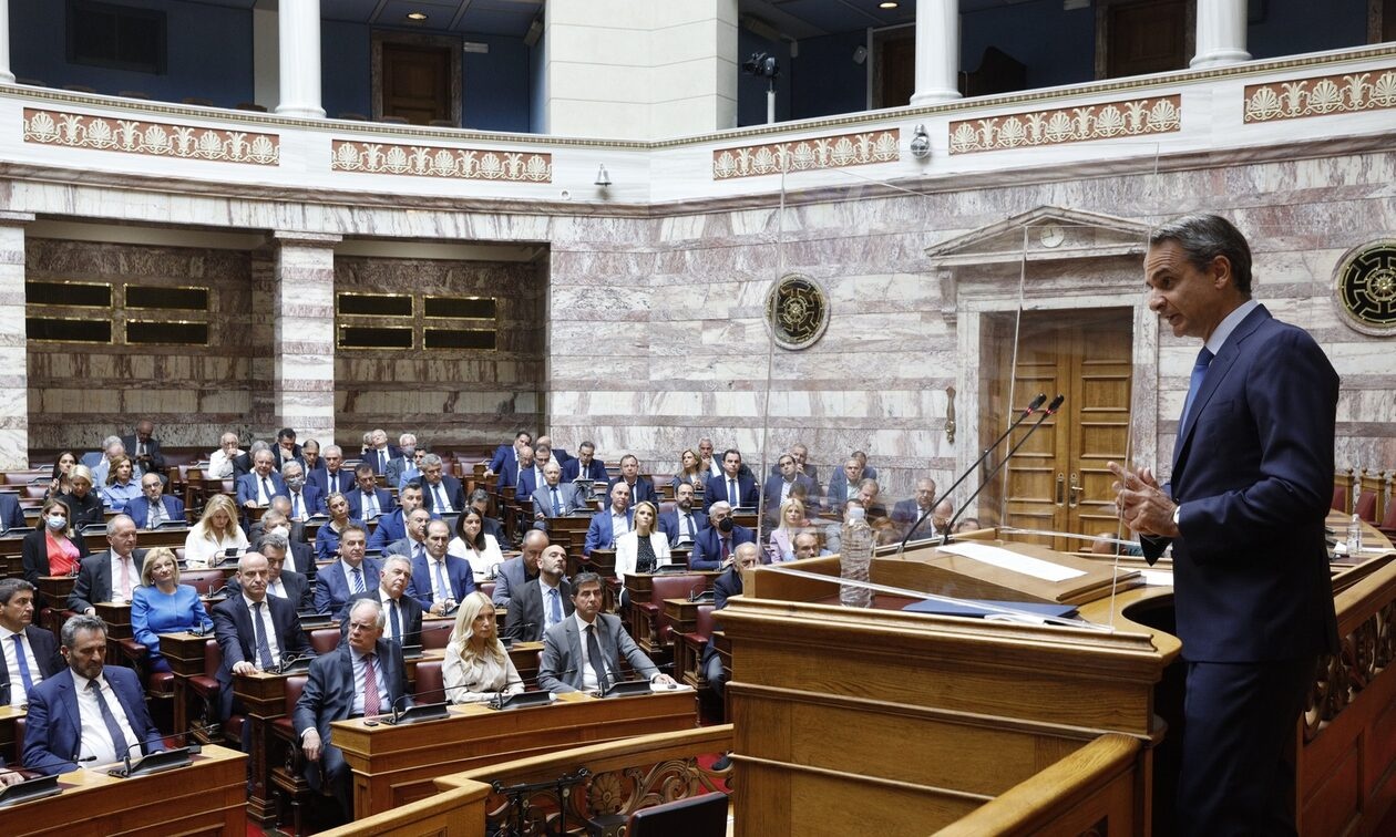 156 βουλευτές ΝΔ και τα 65 κυβερνητικά στελέχη αύξησαν τον πλούτο τους κατά 71 εκατομμύρια ευρώ σε 1 χρόνο!