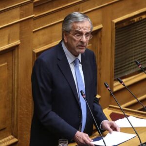 Α.Σαμαράς στη Βουλή: «Πόσο πια θα εξευτελιστούν οι θεσμοί από την έρημη τη ΝΔ;»