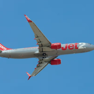 Πανικός στον αέρα για πτήση της Jet2: Ο πιλότος υπέστη καρδιακή προσβολή σε ύψος 30.000 ποδιών!