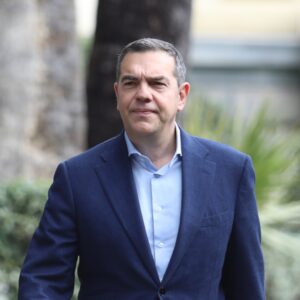 «Άρωμα» από Μπαρτσελόνα θα έχουν τα χρώματα του νέου κόμματος που ετοιμάζει ο Α.Τσίπρας (βίντεο)