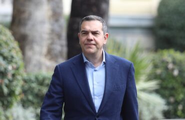 «Άρωμα» από Μπαρτσελόνα θα έχουν τα χρώματα του νέου κόμματος που ετοιμάζει ο Α.Τσίπρας (βίντεο)