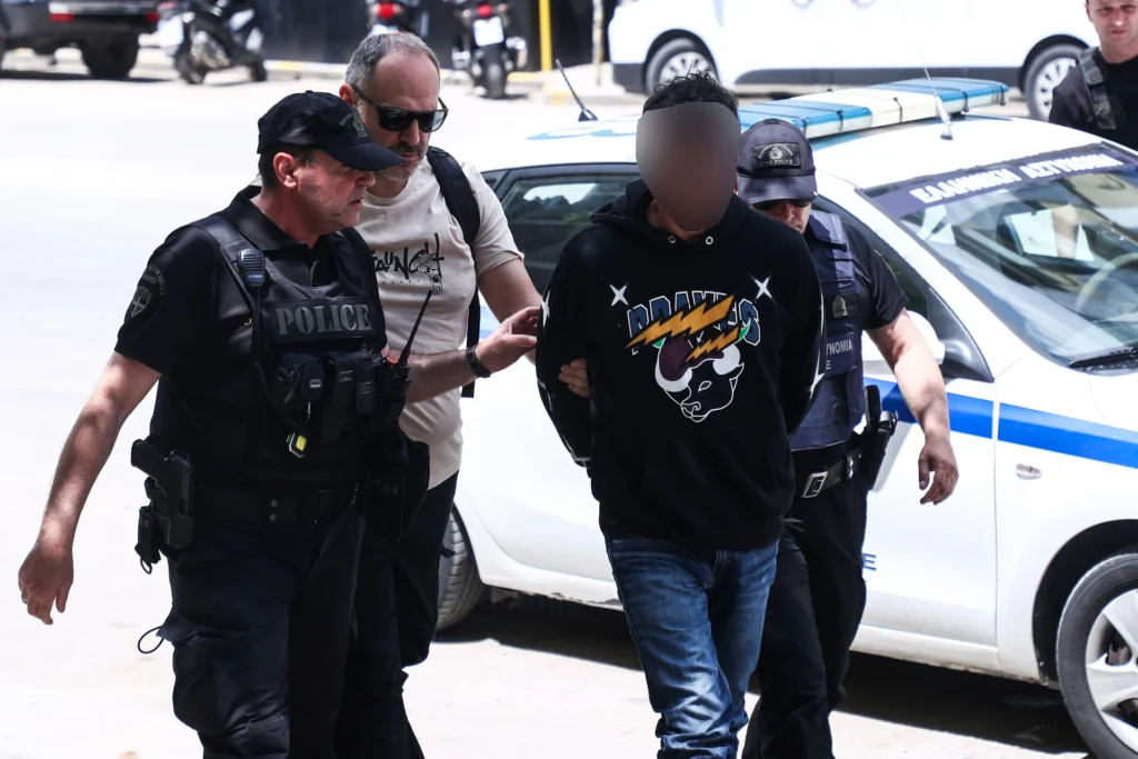 Δολοφονία στην Θεσσαλονίκη: Περισσότερα από 14 κτυπήματα με κατσαβίδι και μαχαίρι έφερε στο πρόσωπο ο 67χρονος!