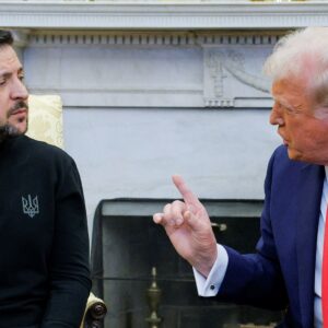 Σε περιδίνηση ο Β.Ζελένσκι με τους «ασταμάτητους» ρωσικούς πύραυλους Zircon & Kh-101 – Τι ζήτησε από τον Ν.Τραμπ