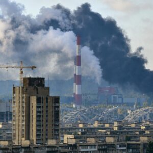 Κίεβο: Οι Ρώσοι σκοπεύουν να το καταστήσουν «ανενεργό» πλήττοντας όλες τις σημαντικές υποδομές του