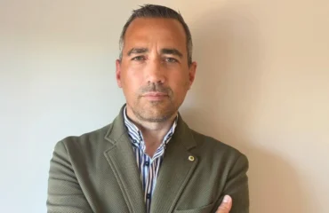 Όταν ο νυν εκπρόσωπος του νέου κόμματος του Α.Τσίπρα, τον έβριζε όταν ήταν στο ΠΟΤΑΜΙ