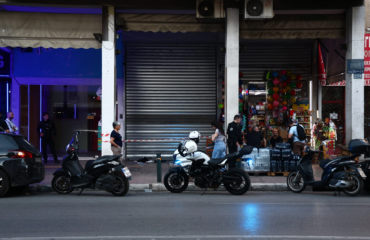 Σε εξέλιξη οι έρευνες για τους πυροβολισμούς στην Πατησίων: Αναζητείται ο τέταρτος δράστης