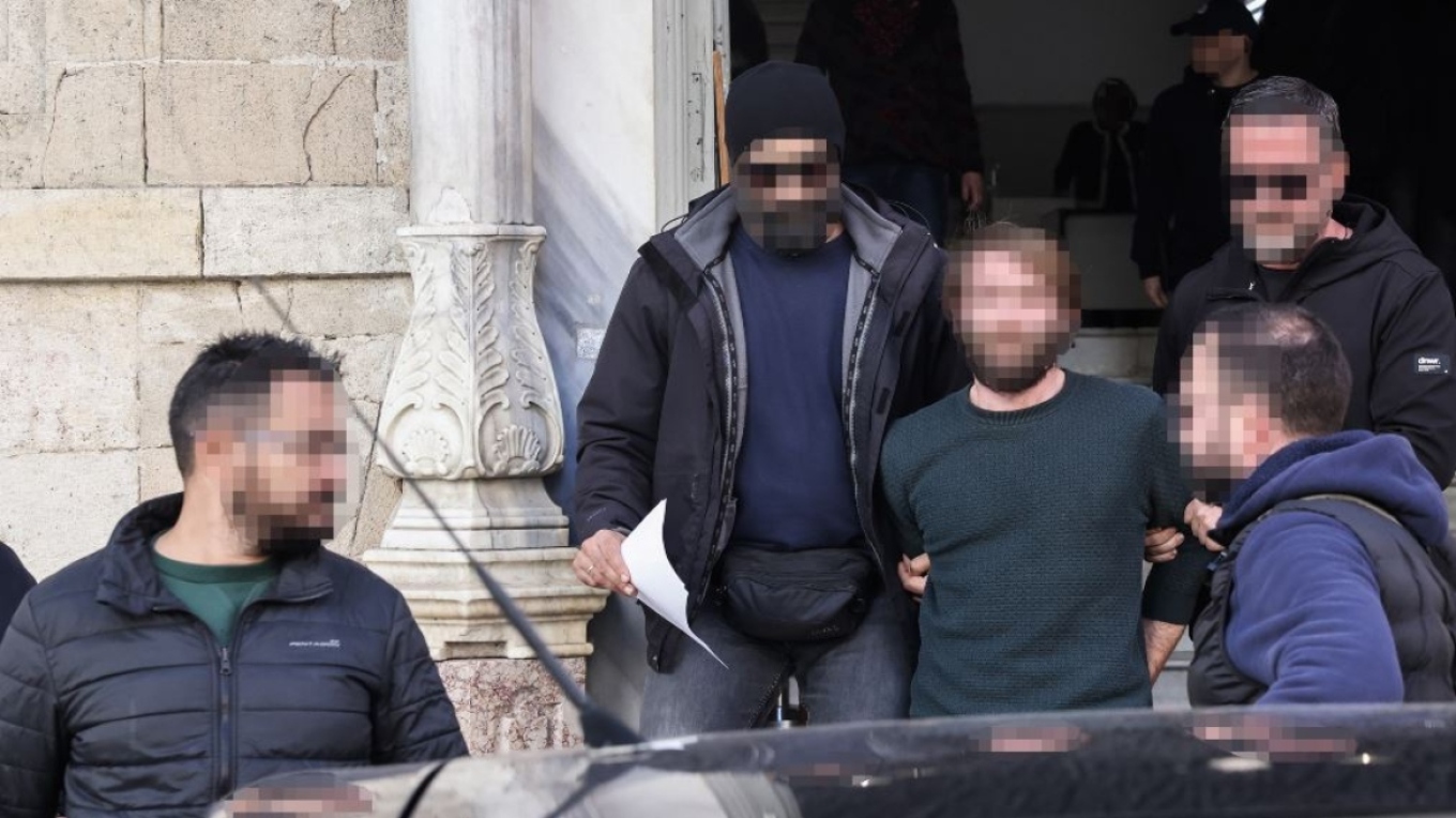 Στη φυλακή ο 34χρονος Γάλλος που παρέσυρε και σκότωσε την Ράνια στο Ηράκλειο – Η ποινή του