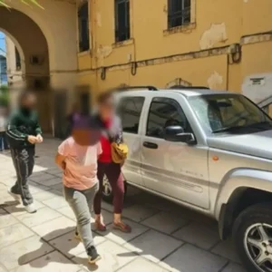 Κρήτη: Προφυλακιστέοι η μητέρα της 3χρονης και ο σύντροφός της για την άγρια κακοποίηση του παιδιού