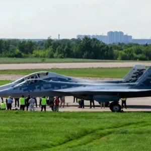 Δέος προκαλεί το Su-57 “Cobra” της ρωσικής Αεροπορίας – Δείτε βίντεο