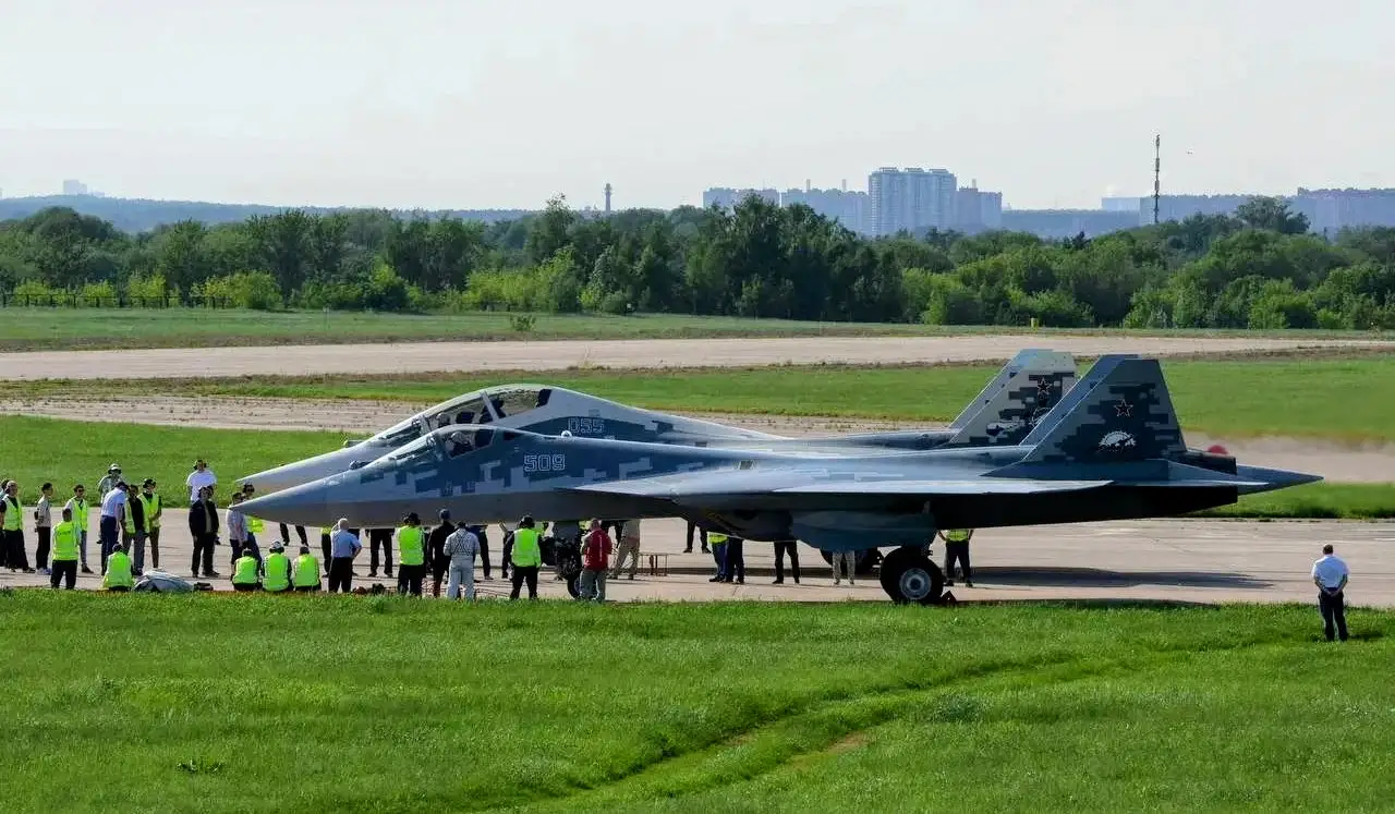 Δέος προκαλεί το Su-57 “Cobra” της ρωσικής Αεροπορίας – Δείτε βίντεο