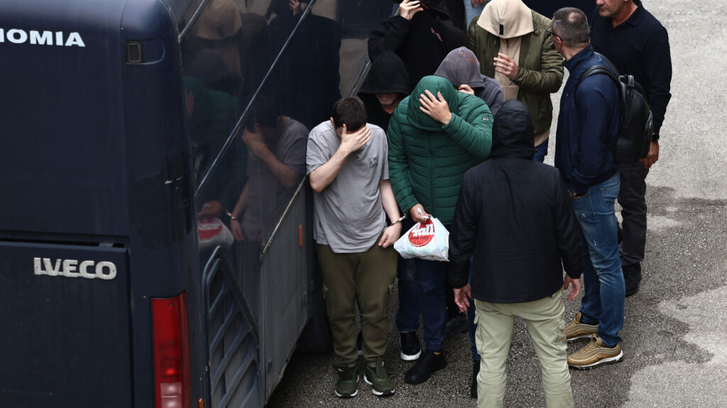 ΟΠΕΚΕΠΕ: Ελεύθεροι με περιοριστικούς όρους 10 κατηγορούμενοι από τη Θεσσαλονίκη για παράνομες επιδοτήσεις