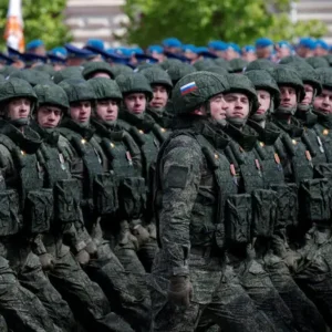 Telegraph: «Η Ρωσία άρχισε να έχει οικονομικά προβλήματα»