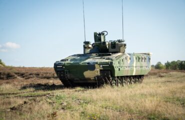 Η Ρουμανία εκμεταλλεύεται τον SAFE και χτίζει αμυντική βιομηχανία – Η Ελλάδα το απόλυτο τίποτα