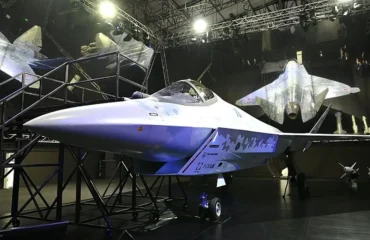 H UAC τελειοποιεί το μαχητικό 5ης γενιάς Su-75 «Checkmate» – Οι αλλαγές που πρόκειται να γίνουν