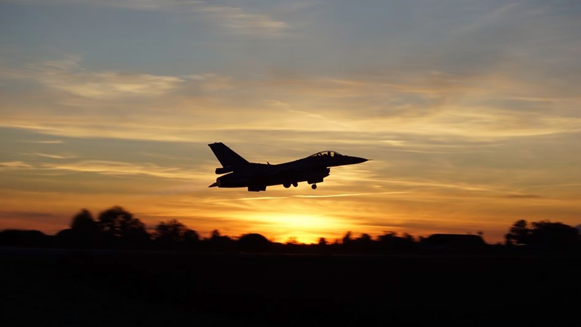 Απλήρωτοι οι πιλότοι των F-16 στην Κύπρο! – «Ενιαίο Αμυντικό Δόγμα» με άδειες τσέπες!