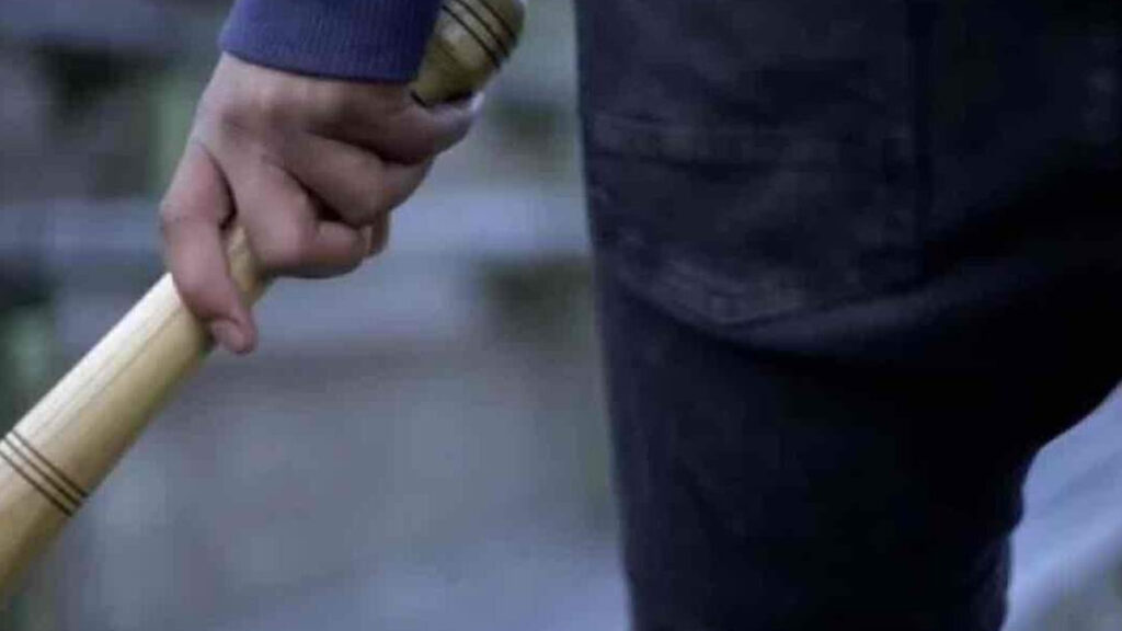 Αιγύπτιοι επίδοξοι διαρρήκτες στην Καλλιθέα, δέχθηκαν την αντίδραση του ιδιοκτήτη με ρόπαλο του μπέιζμπολ