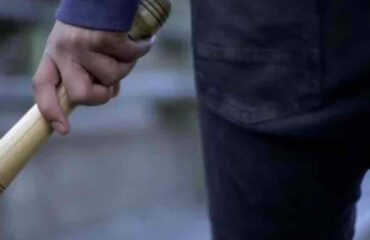 Αιγύπτιοι επίδοξοι διαρρήκτες στην Καλλιθέα, δέχθηκαν την αντίδραση του ιδιοκτήτη με ρόπαλο του μπέιζμπολ