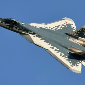«Su-57 και Su-35 είναι τα πιο περιζήτητα για εξαγωγές μαχητικά» λένε οι Ρώσοι