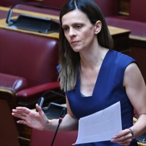Υπέβαλε επισήμως την παραίτησή της από το βουλευτικό αξίωμα η Έφη Αχτσιόγλου