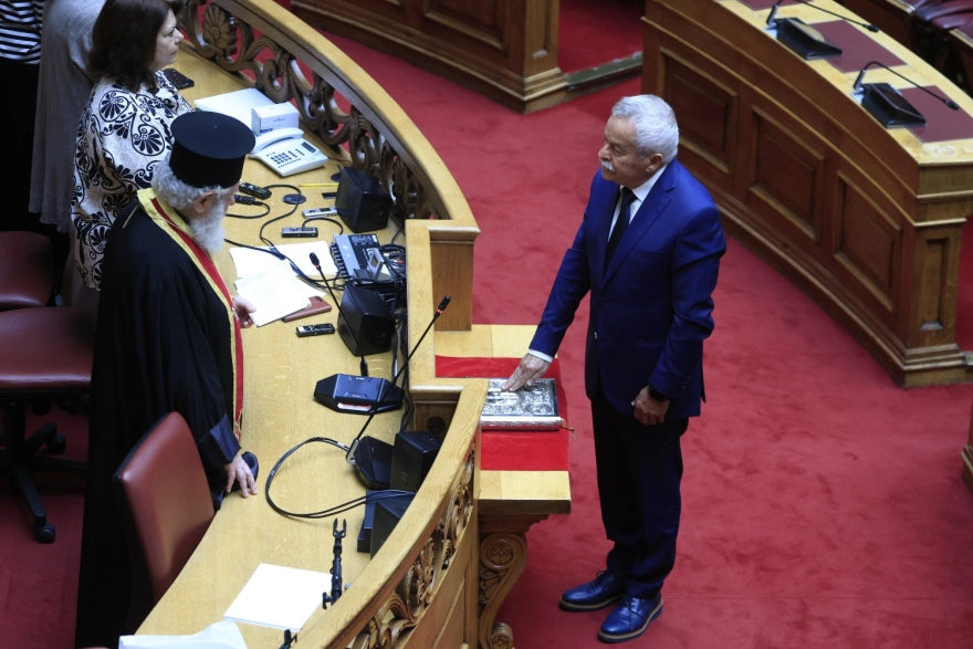 Κ.Κόλλιας: Ορκίστηκε βουλευτής της ΝΔ – Αναλαμβάνει τη θέση του Ν.Ταγαρά