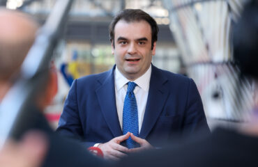 Κ.Πιερρακάκης: Ανακοίνωσε την αύξηση του ακατάσχετου λογαριασμού για χρέη στα 1.600 ευρώ