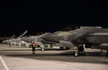 Το Ισραήλ ετοιμάζει πλήγμα στις ενεργειακές υποδομές του Ιράν – Περιμένει το «πράσινο φως» των ΗΠΑ