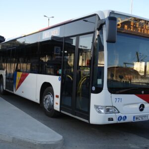 Συνελήφθη 46χρονος που φωτογράφιζε και βιντεοσκοπούσε 14χρονη μέσα σε αστικό λεωφορείο της Θεσσαλονίκης