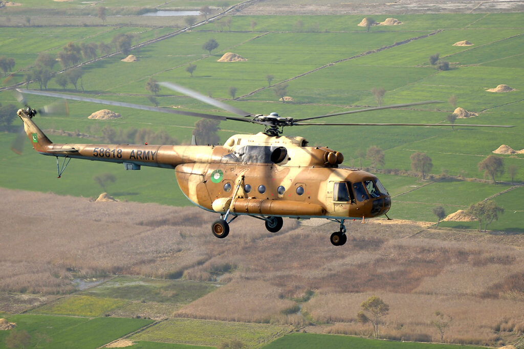 Συντριβή πακιστανικού στρατιωτικού ελικοπτέρου Mi-17 στο Kασμίρ: Νεκροί όλοι οι επιβαίνοντες (βίντεο)