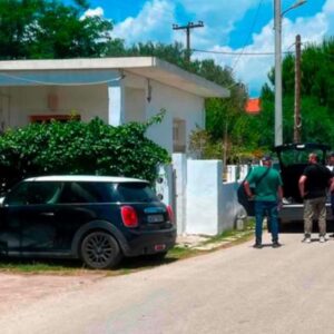 Έγκλημα στο Αίγιο: Συνελήφθη για οπλοκατοχή ο Ιταλός σύντροφος της μητέρας που βρέθηκε νεκρή μαζί με τον γιο της