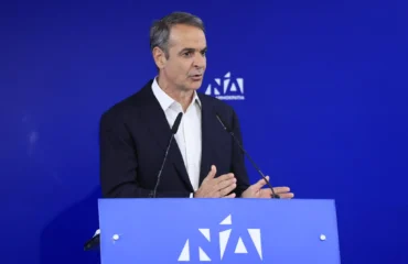 Κ.Μητσοτάκης για τις «κορδέλες» του Άδωνι: «Μπερδεύομαι, το ίδιο είναι;»