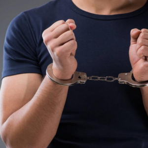 Θεσσαλονίκη: Συνελήφθη 38χρονος για ασελγείς πράξεις σε βάρος δύο ανήλικων κοριτσιών μέσα σε λεωφορείο