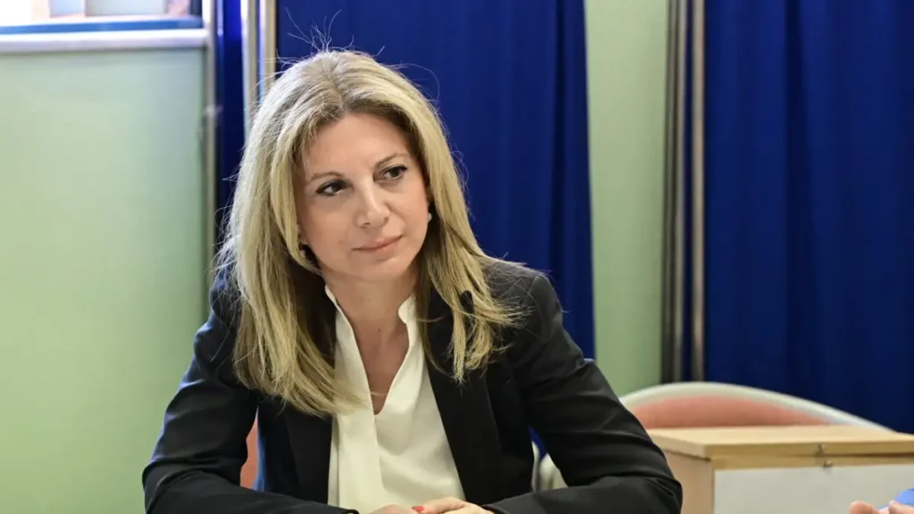 Ακυρώθηκε η ομιλία της Μαρίας Καρυστιανού στον ΔΣΑ από συνδικαλιστές της ΝΔ και του ΠΑΣΟΚ!