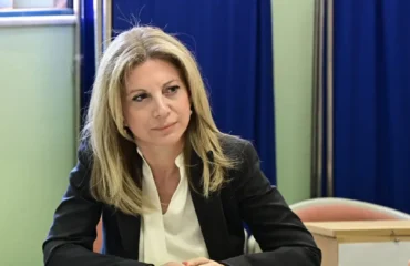 Ακυρώθηκε η ομιλία της Μαρίας Καρυστιανού στον ΔΣΑ από συνδικαλιστές της ΝΔ και του ΠΑΣΟΚ!