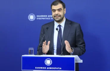Π.Μαρινάκης για Κ.Μητσοτάκη: «Αυτονόητος ο σεβασμός σε Α.Σαμαρά και Κ.Καραμανλή»