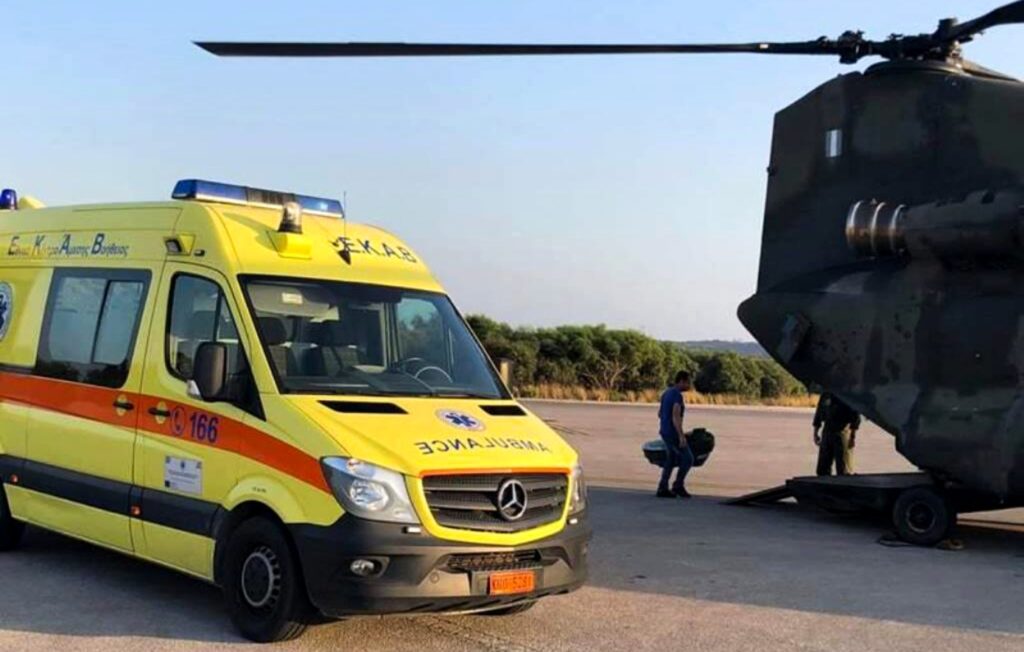 Έκτακτη αεροδιακομιδή 66χρονης που τραυματίστηκε σοβαρά σε τροχαίο στην Εύβοια