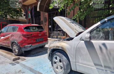 Σκόπια: Εμπρηστική επίθεση στα οχήματα δύο Βουλγάρων διπλωματών έξω από την πρεσβεία