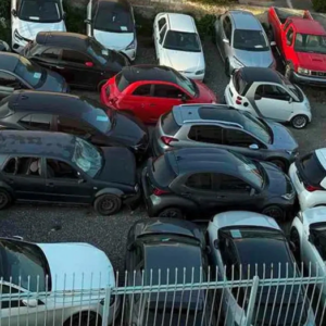Εξαρθρώθηκε σπείρα που έκλεβε, παραποιούσε & μεταπωλούσε οχήματα στην Αττική: Πάνω από 1 εκατ. ευρώ το κέρδος τους