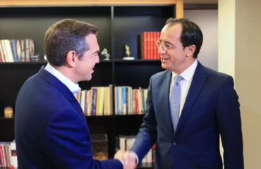 Με τον Ν.Χριστοδουλίδη συναντήθηκε ο Α.Τσίπρας στην Λευκωσία: Τι συζήτησαν